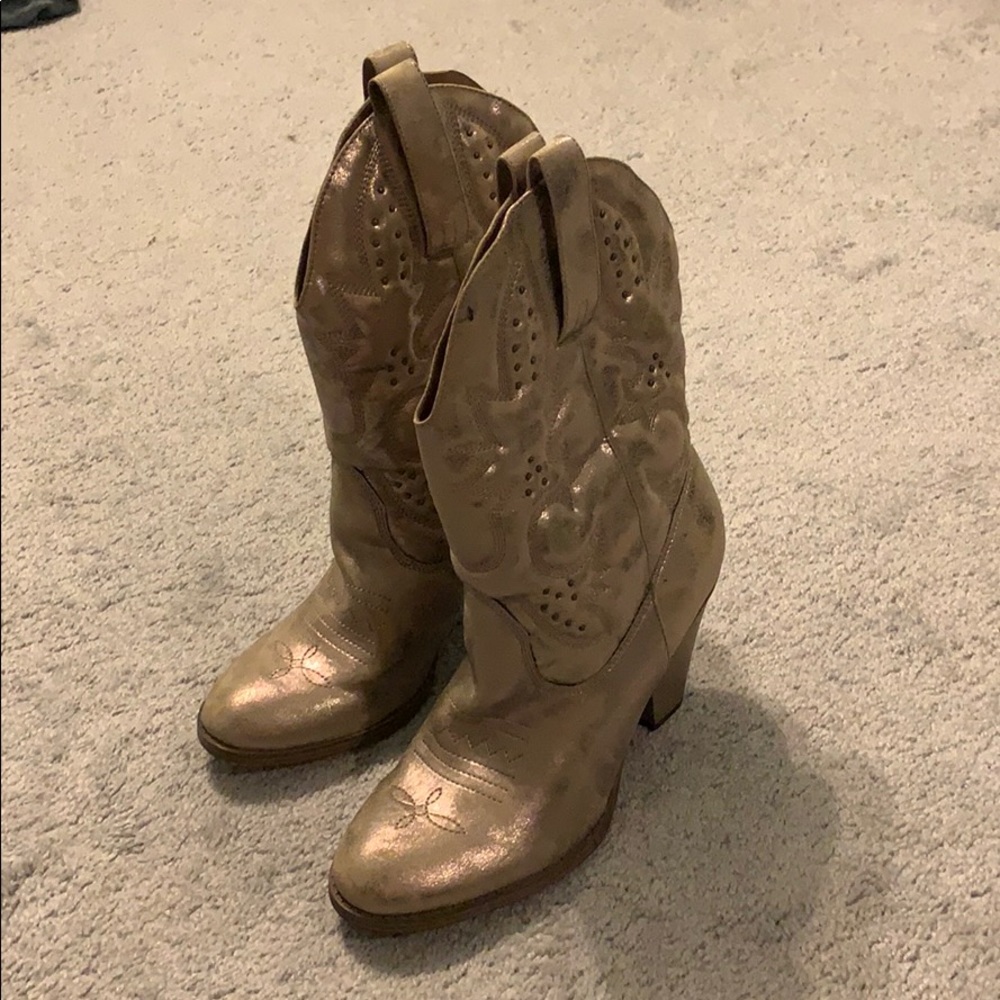 Cowboy boots